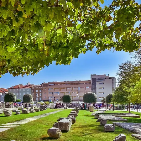 Esperanca By Interhome Zadar