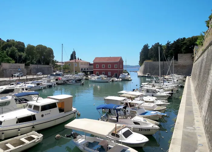 Esperanca By Interhome * Zadar